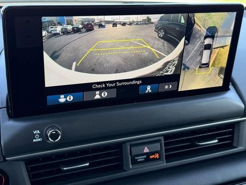 New 2026 Honda Pilot Touring image 27