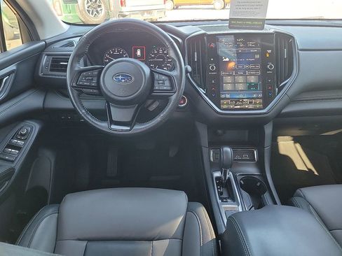 Used 2023 Subaru Ascent Onyx Edition image 8
