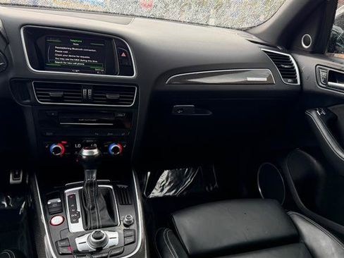 Used 2017 Audi SQ5 Premium Plus w/ Technology Package AWD/4WD image 27