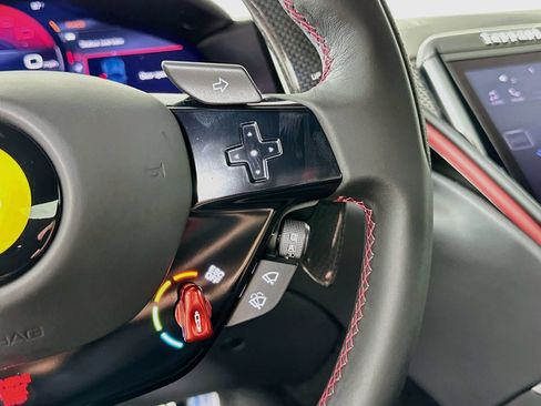 Used 2025 Ferrari Roma Spider RWD image 19