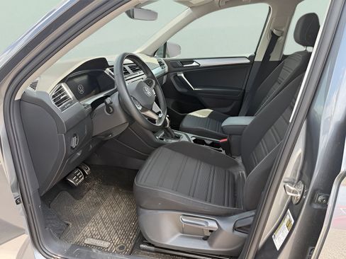 Used 2023 Volkswagen Tiguan S FWD image 33