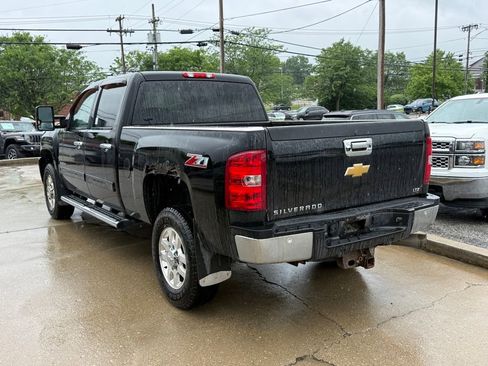 Used 2012 Chevrolet Silverado 2500 LTZ w/ LTZ Plus Package AWD/4WD image 9