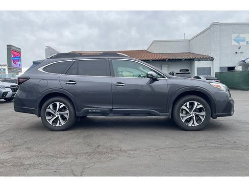 Used 2022 Subaru Outback Touring w/ Popular Package #2 image 7