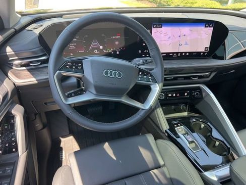 New 2025 Audi Q5 2.0T Premium Plus image 35