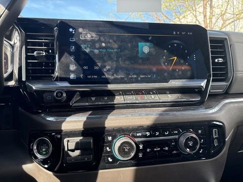 Used 2024 Chevrolet Silverado 2500 LTZ w/ LTZ Premium Package image 16