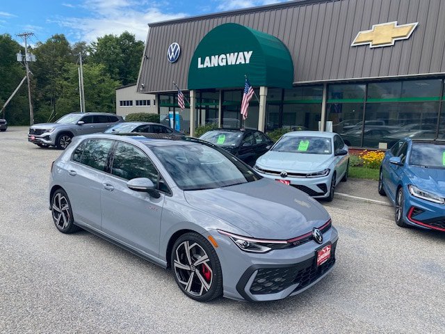 New 2026 Volkswagen GTI SE FWD image 1