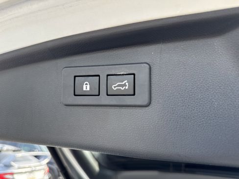 Used 2020 Subaru Outback Limited XT AWD/4WD image 33