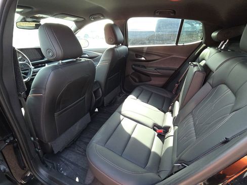 Used 2024 Buick Envista Avenir image 13