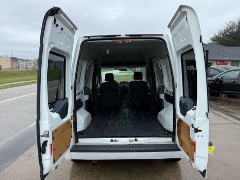 Used 2013 Ford Transit Connect XLT image 25