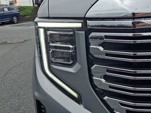 Certified 2024 GMC Sierra 1500 Denali w/ Technology Package AWD/4WD image 9
