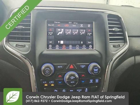 Used 2018 Jeep Grand Cherokee Laredo AWD/4WD image 25