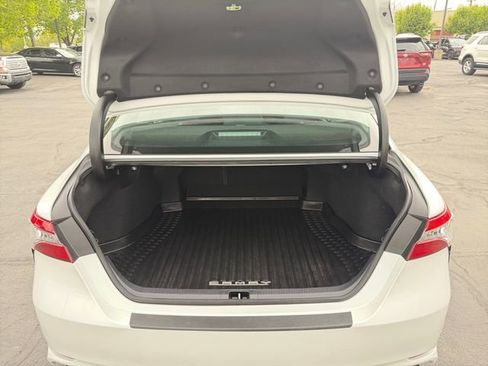 Certified 2019 Toyota Camry XSE image 19