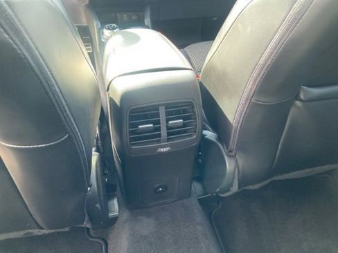 Used 2024 Ford Escape ST-Line Select w/ Tech Pack #2 image 24