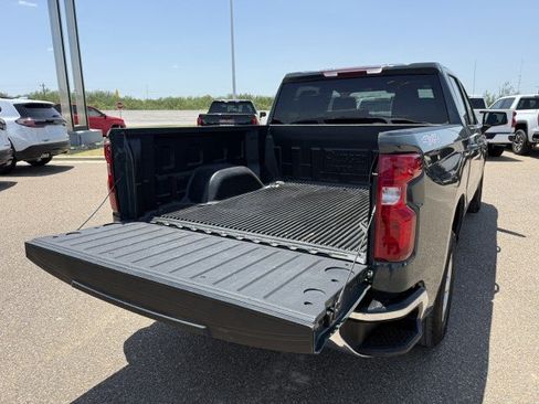 Used 2025 Chevrolet Silverado 1500 LT AWD/4WD image 9