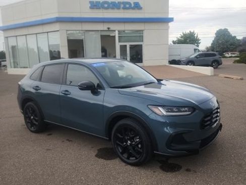 Certified 2024 Honda HR-V Sport image 1