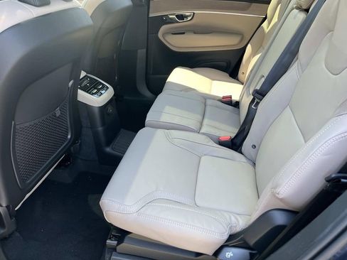 New 2026 Volvo XC90 T8 Ultra w/ Protection Package Premier AWD/4WD image 19