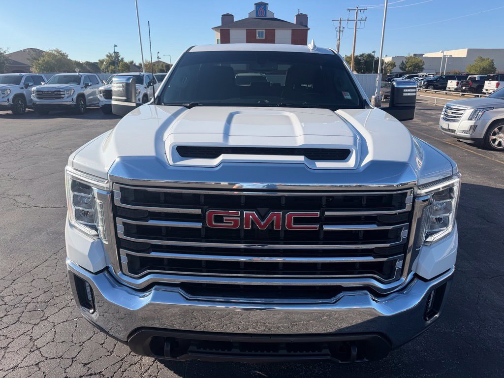 Used 2021 GMC Sierra 2500 SLT w/ X31 Off-Road Package AWD/4WD image 9