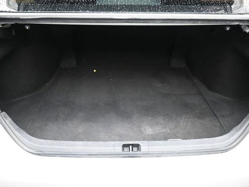 Used 2022 Toyota Camry LE FWD image 23