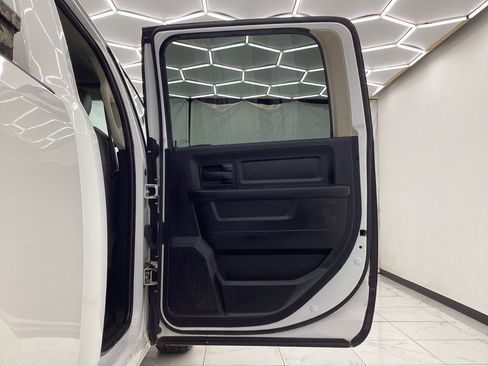 Used 2018 RAM 1500 Tradesman image 25