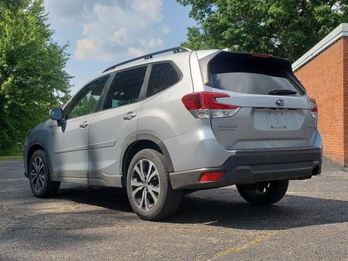 Used 2022 Subaru Forester Limited AWD/4WD image 3