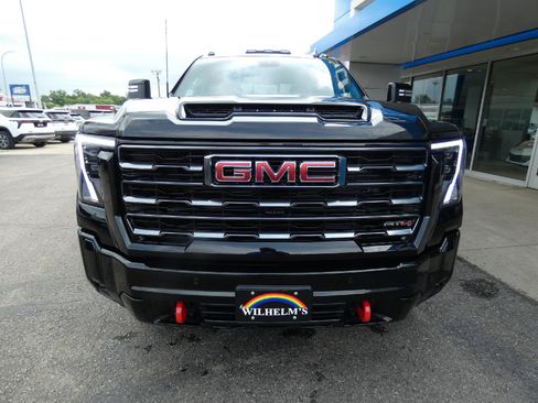 New 2026 GMC Sierra 3500 AT4 w/ AT4 Premium Plus Package AWD/4WD image 5