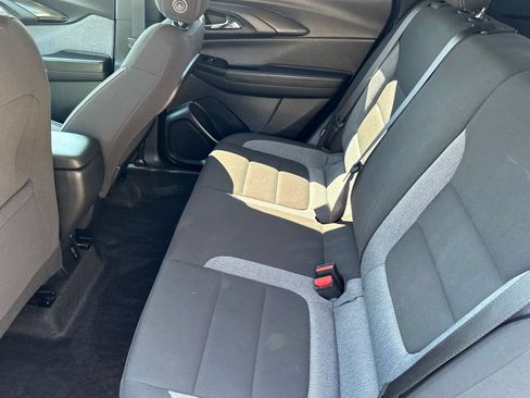 Used 2022 Chevrolet TrailBlazer LT w/ Convenience Package FWD image 13