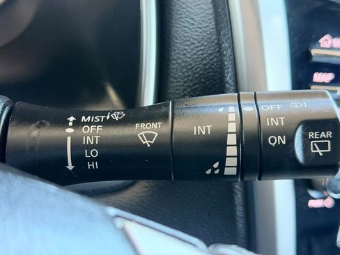 Used 2015 Nissan Murano SL w/ SL Technology Package FWD image 13