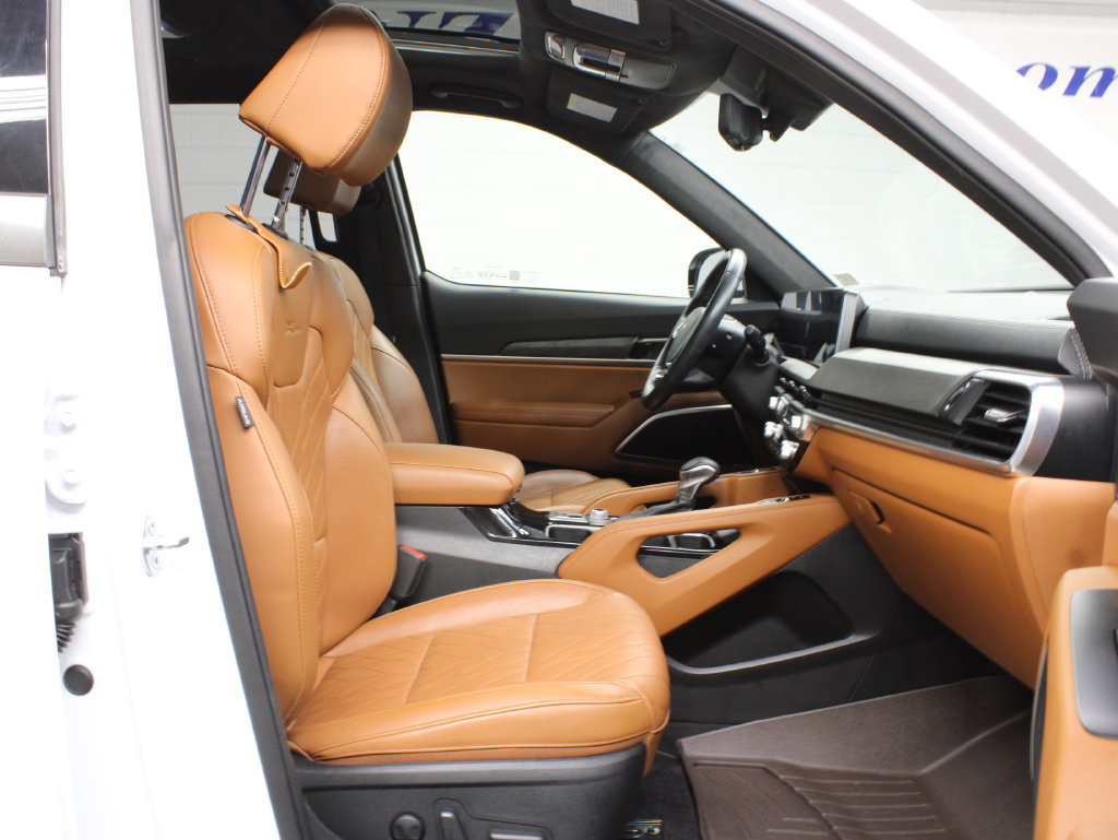 Used 2023 Kia Telluride SX Prestige X-Pro AWD/4WD image 40