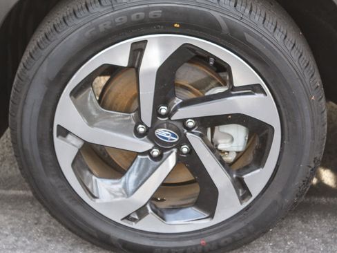 Certified 2023 Subaru Forester Touring w/ Popular Package #2 image 7