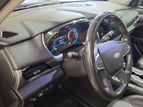 Used 2019 Chevrolet Traverse RS AWD/4WD image 11