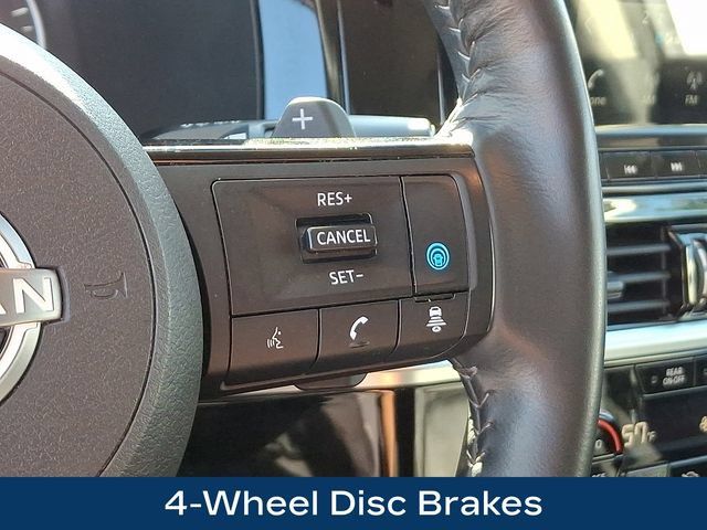 Used 2022 Nissan Pathfinder SL AWD/4WD image 8