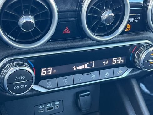 Used 2021 Nissan Sentra SV image 22