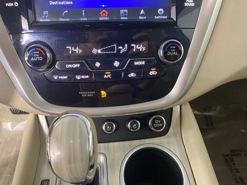 Used 2015 Nissan Murano Platinum w/ Platinum Technology Package AWD/4WD image 22