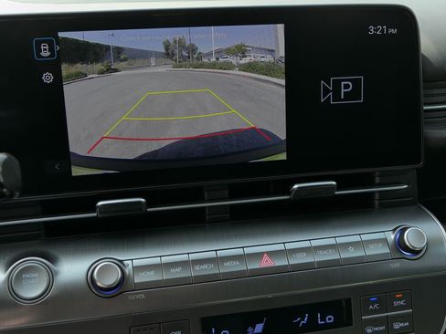 Certified 2024 Hyundai Kona SEL FWD image 18