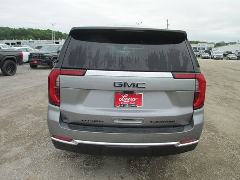 New 2026 GMC Yukon XL Elevation w/ Elevation Premium Package AWD/4WD image 5