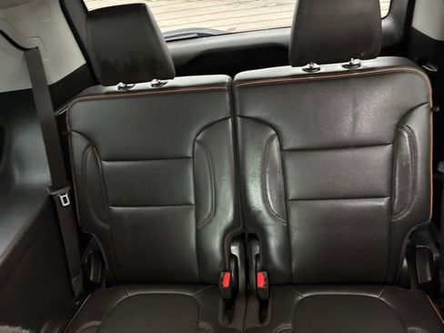 Used 2023 GMC Acadia AT4 w/ Technology Package image 22