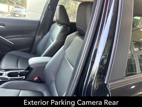 Certified 2025 Toyota Corolla Cross XLE w/ Convenience Package AWD/4WD image 17