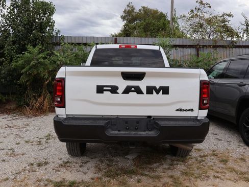 Used 2026 RAM 2500 Tradesman AWD/4WD image 10