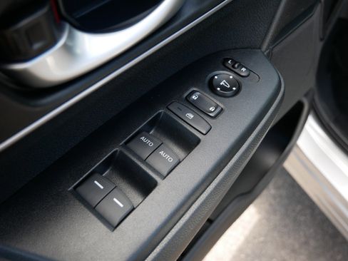 Used 2017 Honda CR-V EX image 20