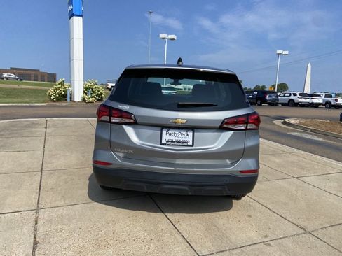 Used 2023 Chevrolet Equinox LS FWD image 10