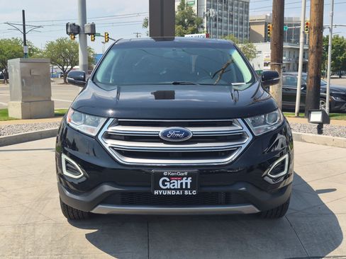 Used 2016 Ford Edge Titanium w/ Equipment Group 301A AWD/4WD image 10