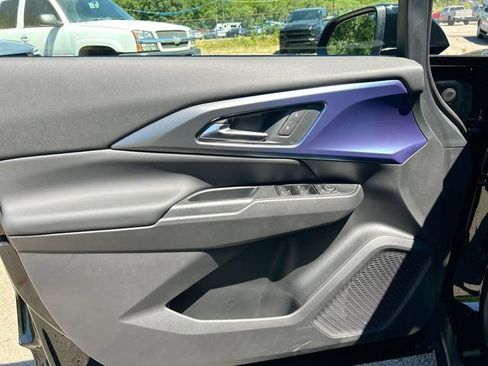 New 2026 Chevrolet Equinox EV LT FWD image 21