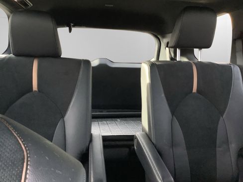 Used 2024 Toyota Grand Highlander Hybrid MAX Limited image 13