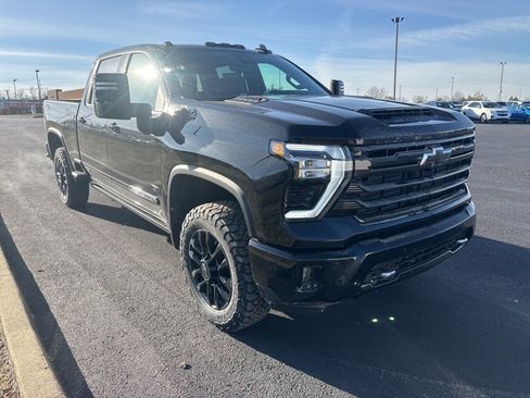 New 2026 Chevrolet Silverado 2500 High Country w/ Midnight Edition image 3