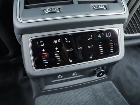 New 2025 Audi RS 7 Performance image 22