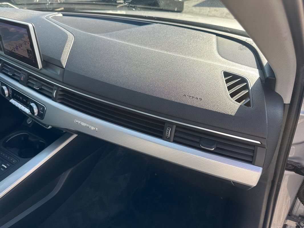 Used 2017 Audi A4 2.0T Premium AWD/4WD image 31