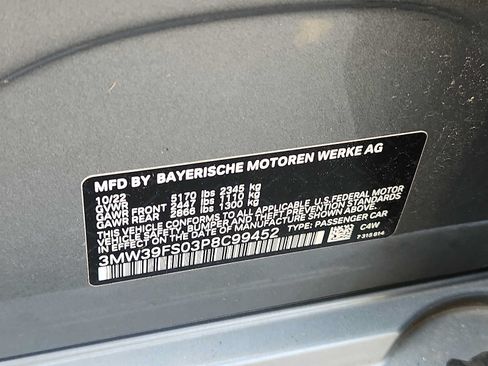 Used 2023 BMW 330e xDrive w/ Premium Package AWD/4WD image 27