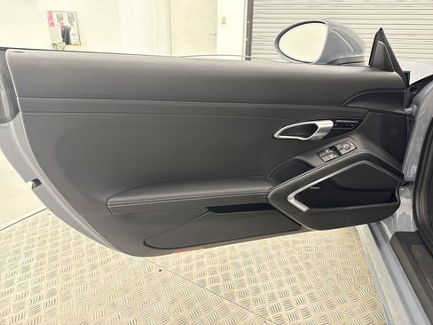 New 2025 Porsche 718 Boxster image 23