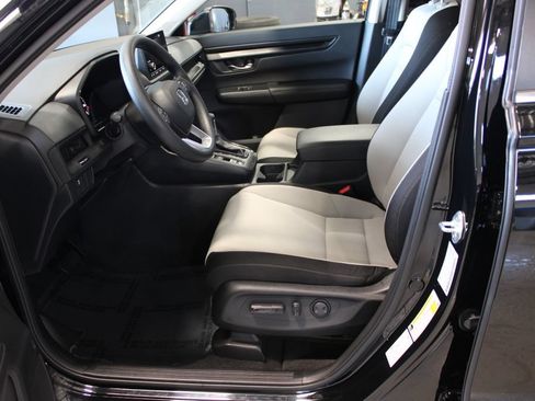 Certified 2025 Honda CR-V EX image 4