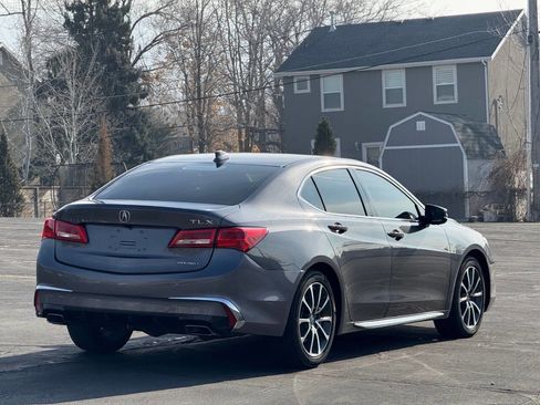 Used 2019 Acura TLX V6 SH-AWD w/ Technology Pkg image 5